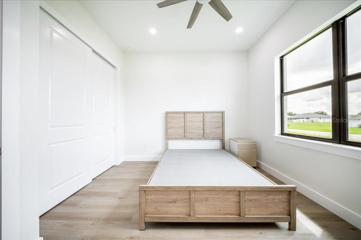 12060 MARGARITA AVE — photo 17