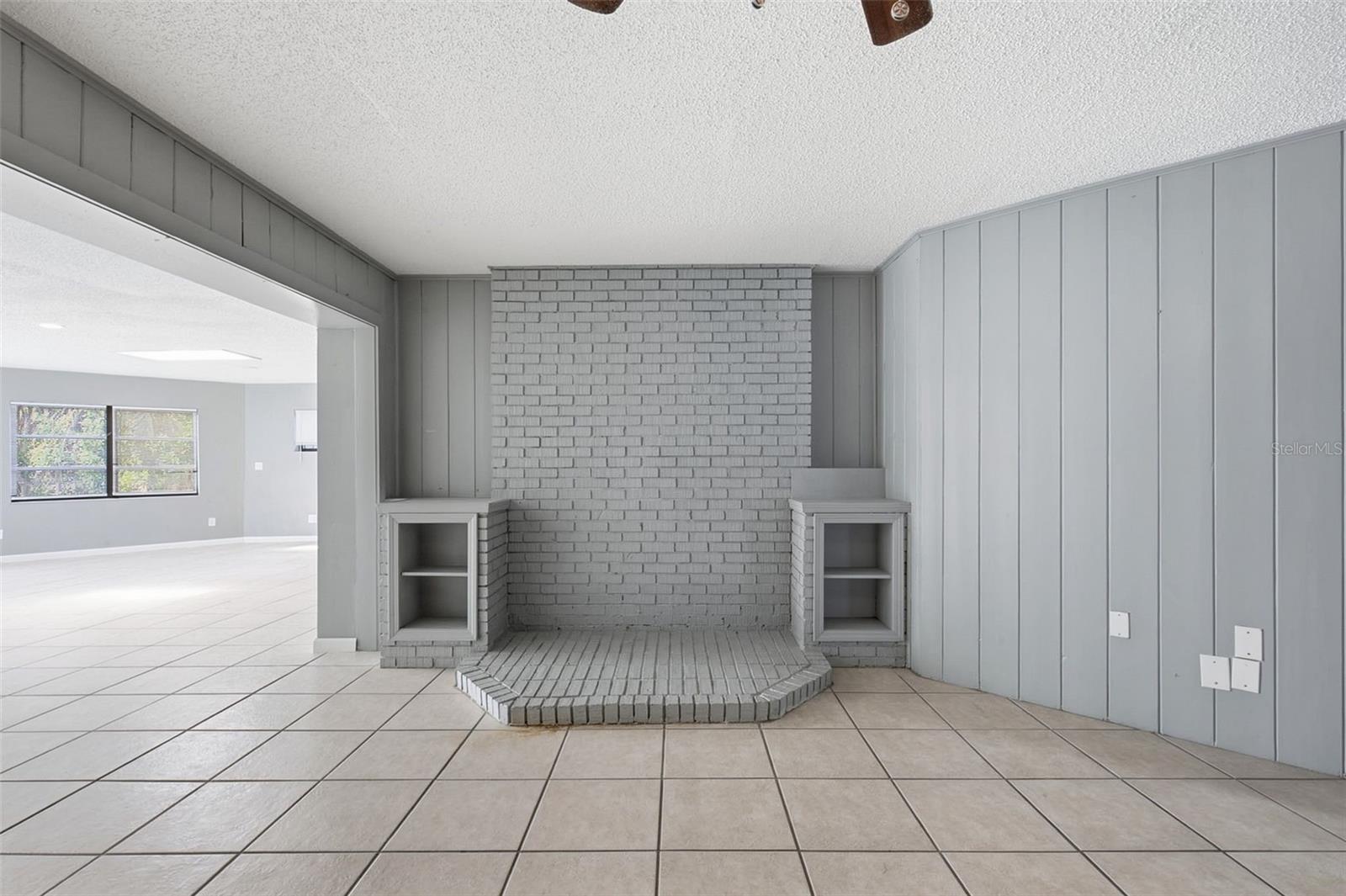 7010 SOUTHWIND DR — photo 11
