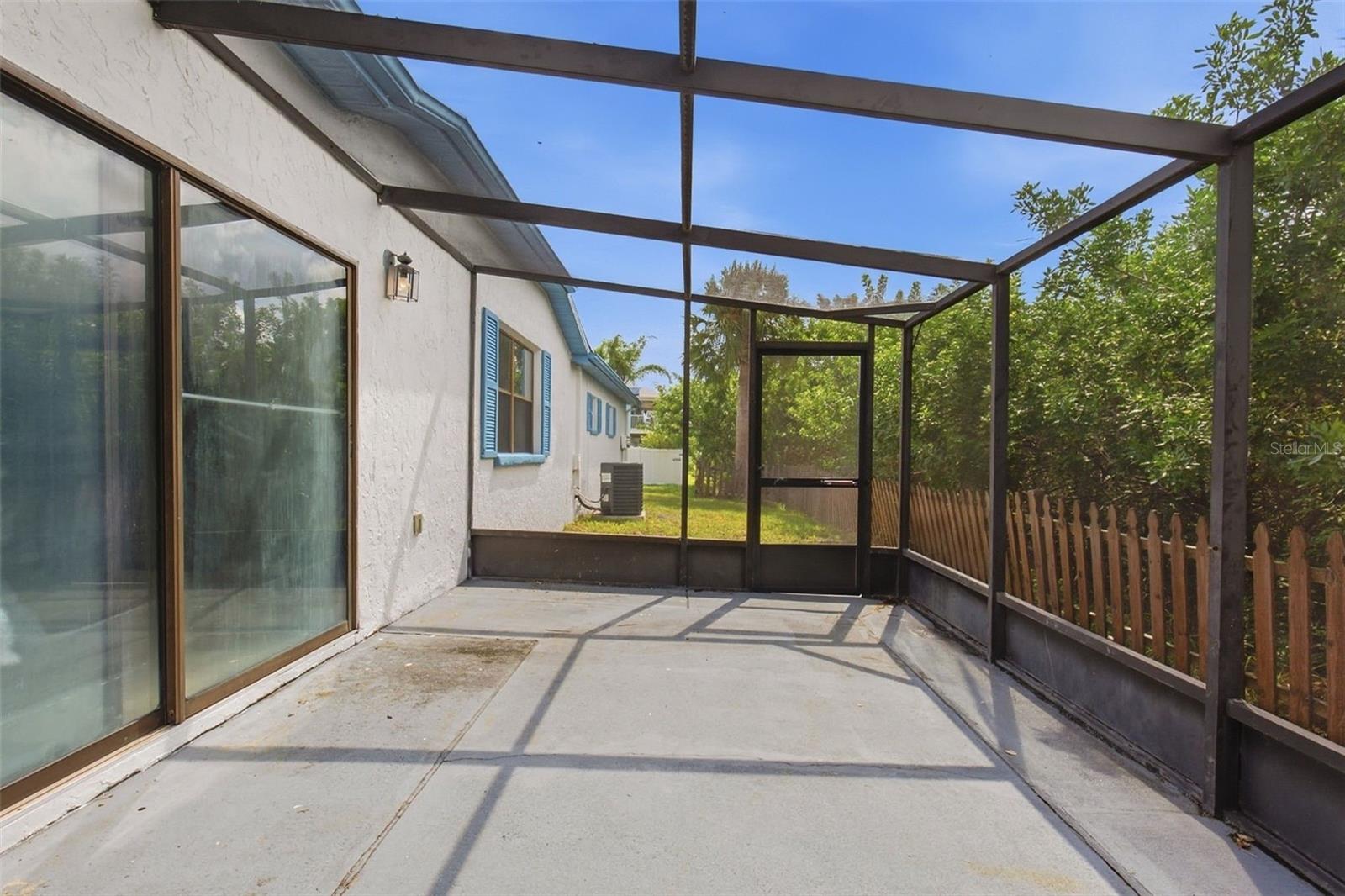 7010 SOUTHWIND DR — photo 35