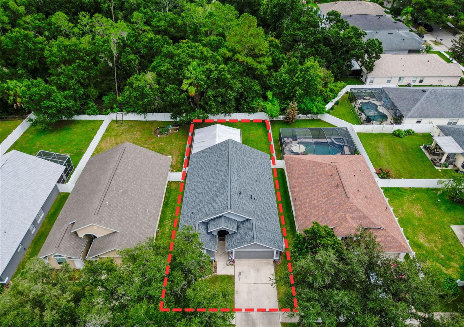 5720 HAWKLAKE RD — photo 97