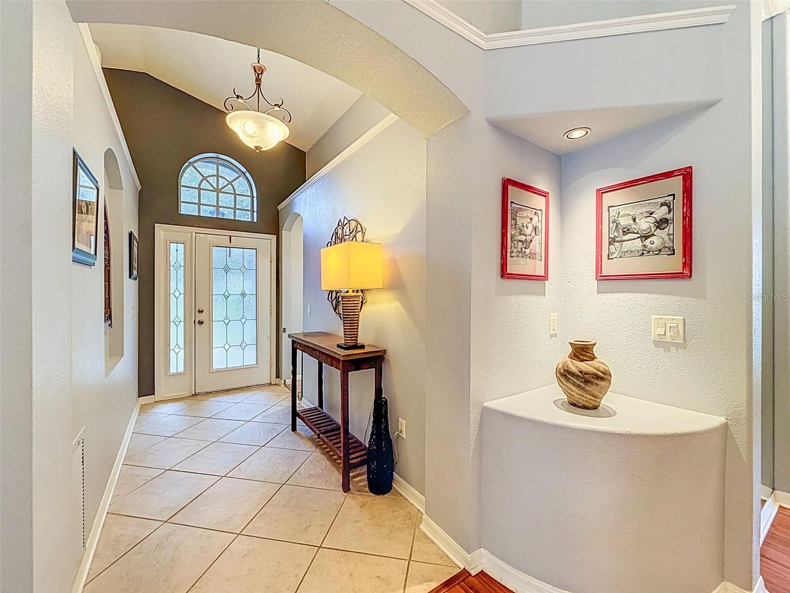 5720 HAWKLAKE RD — photo 3