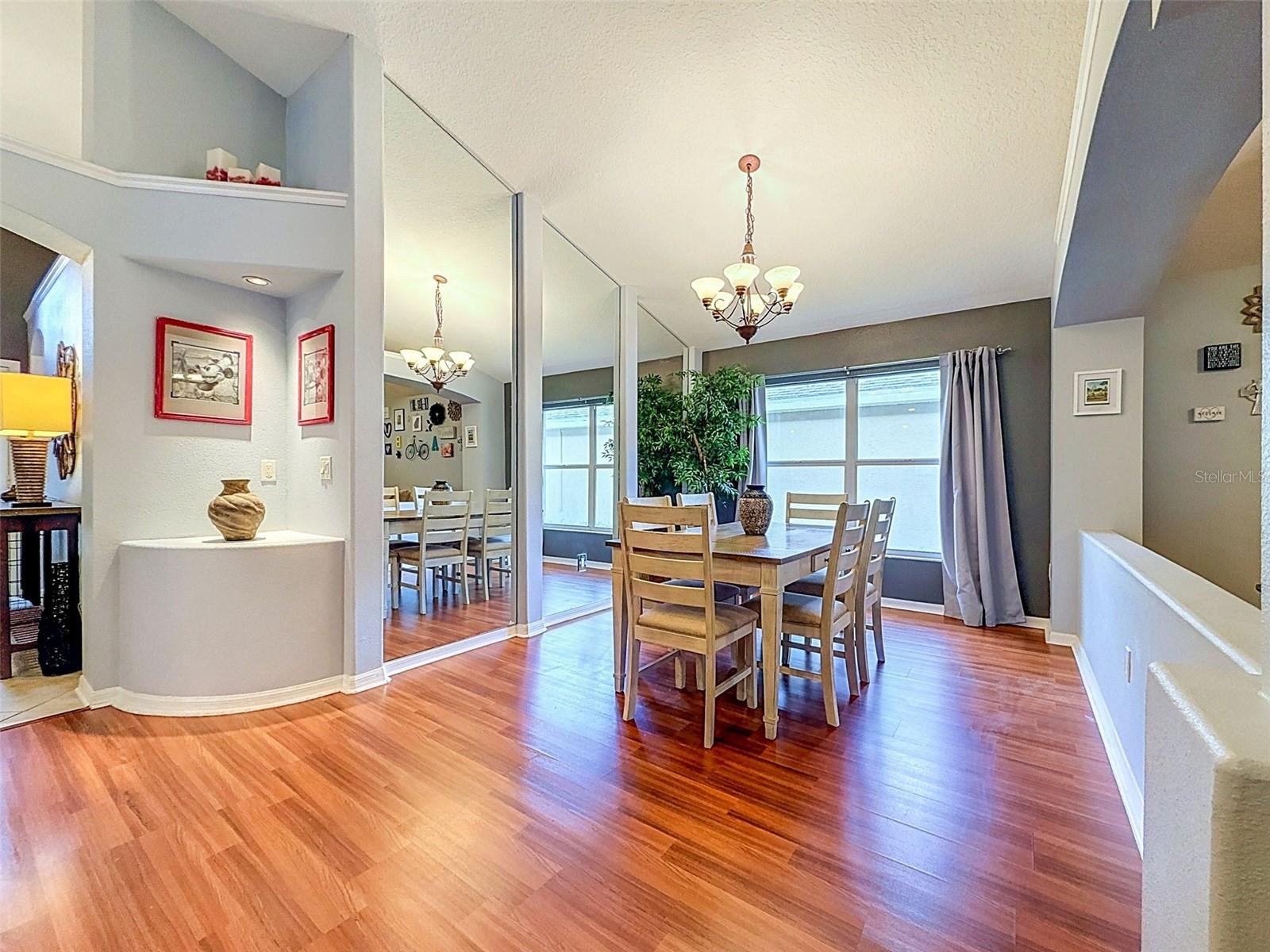 5720 HAWKLAKE RD — photo 14