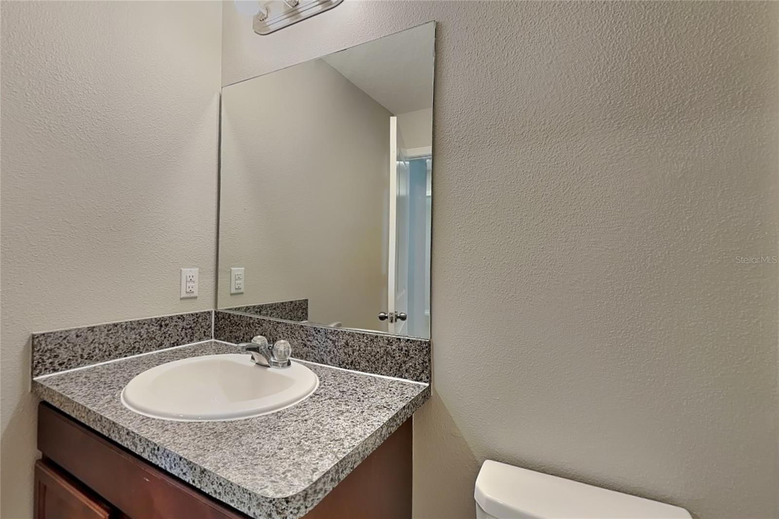 Home in WIMAUMA — photo 13