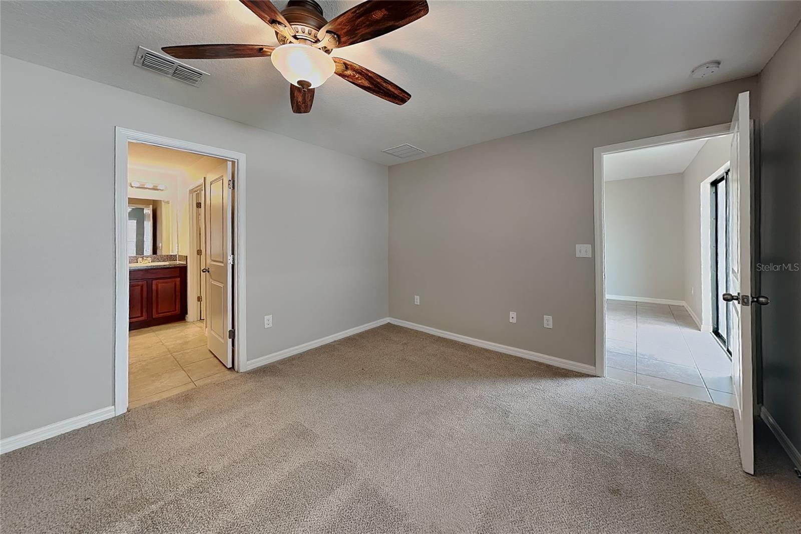 Home in WIMAUMA — photo 6