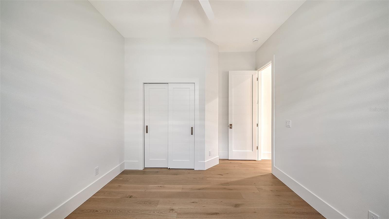 2729 HARVEST DR — photo 56