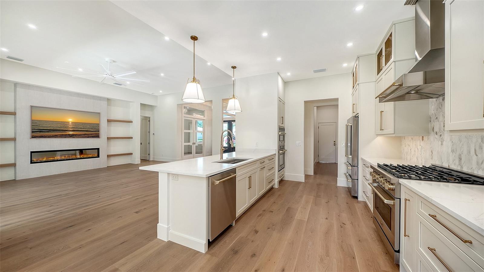 2729 HARVEST DR — photo 23
