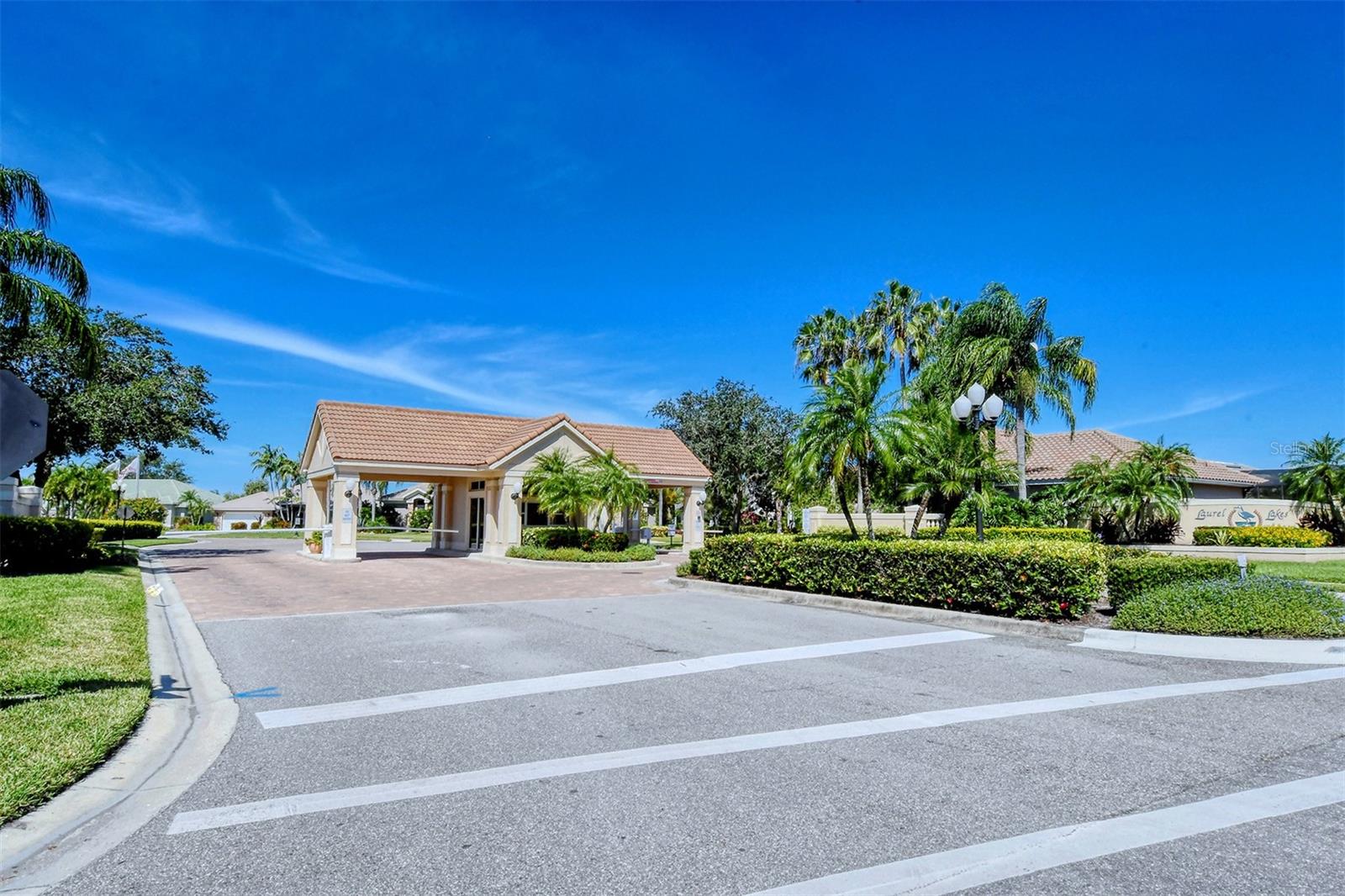 2729 HARVEST DR — photo 85