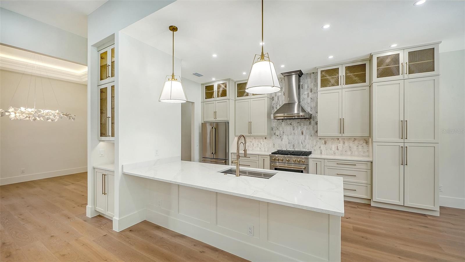 2729 HARVEST DR — photo 18