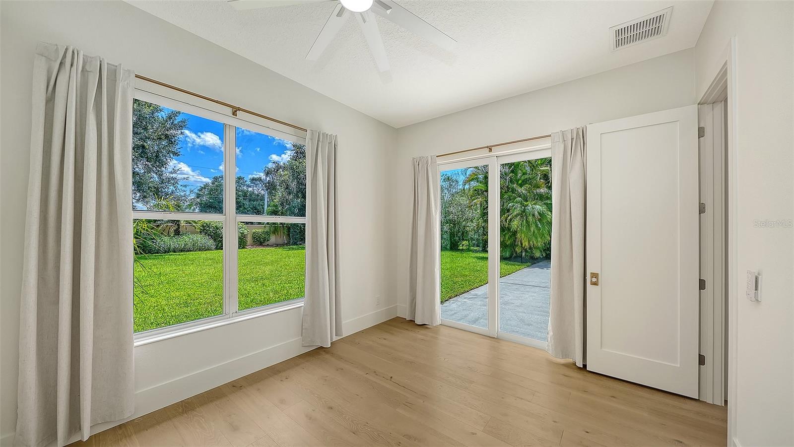 2729 HARVEST DR — photo 50