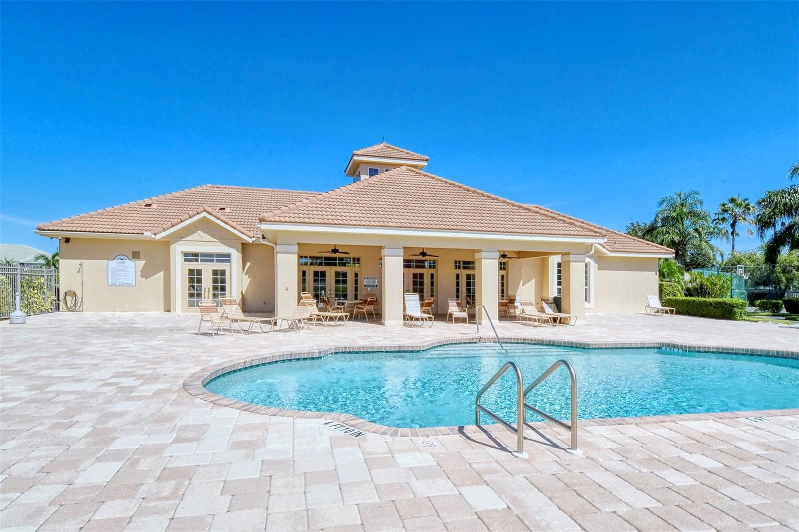 2729 HARVEST DR — photo 81