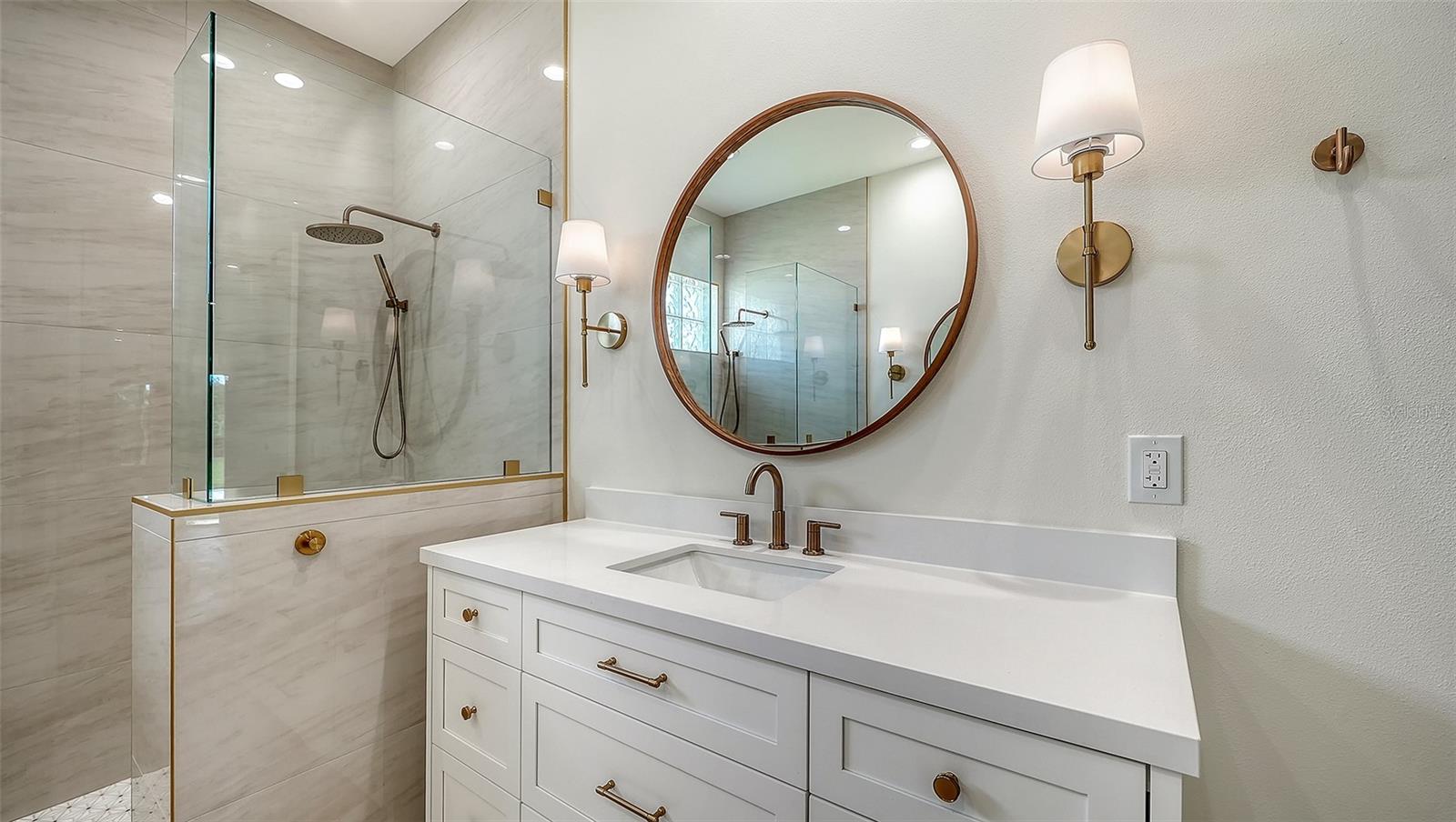 2729 HARVEST DR — photo 35