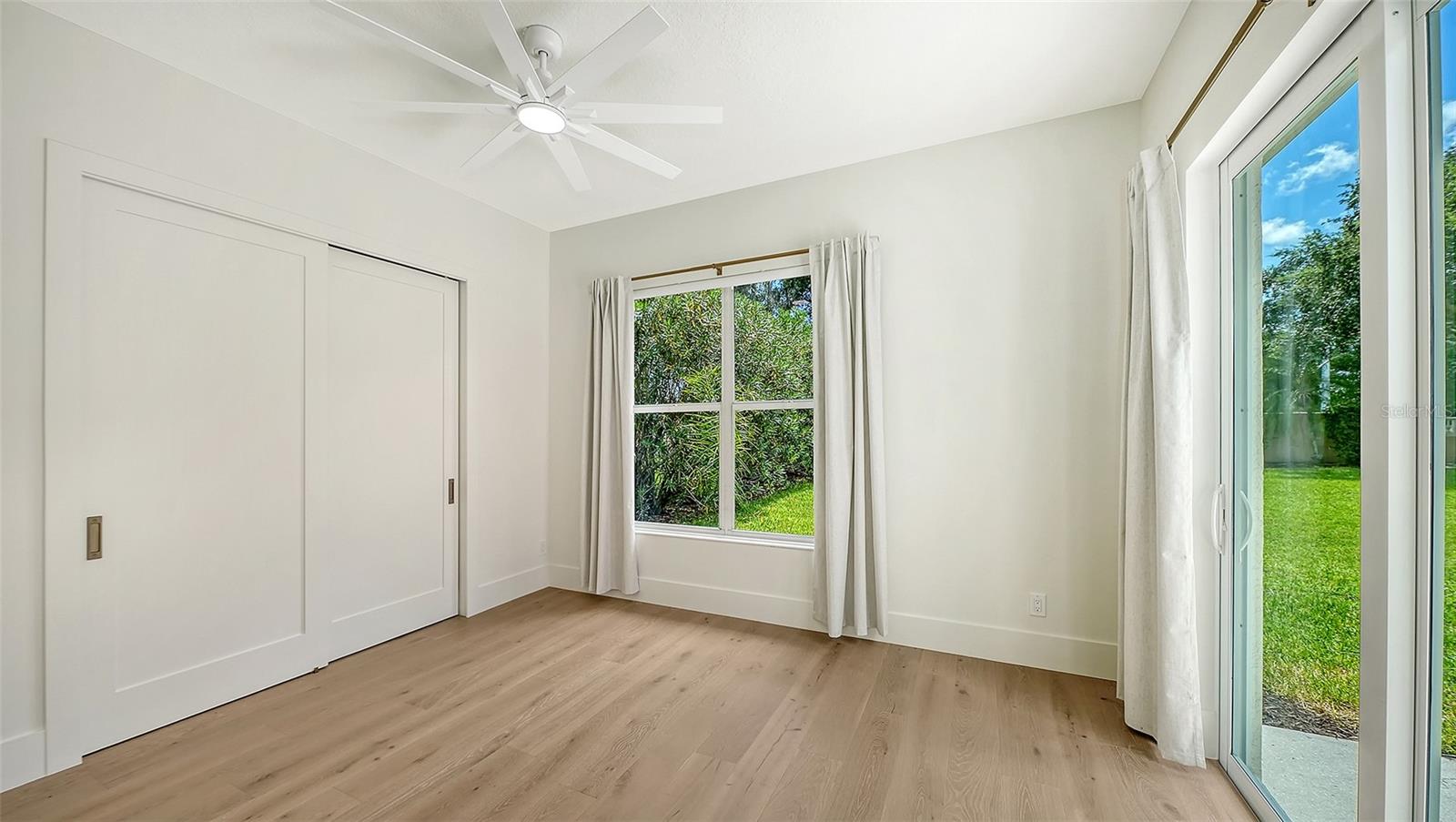 2729 HARVEST DR — photo 49
