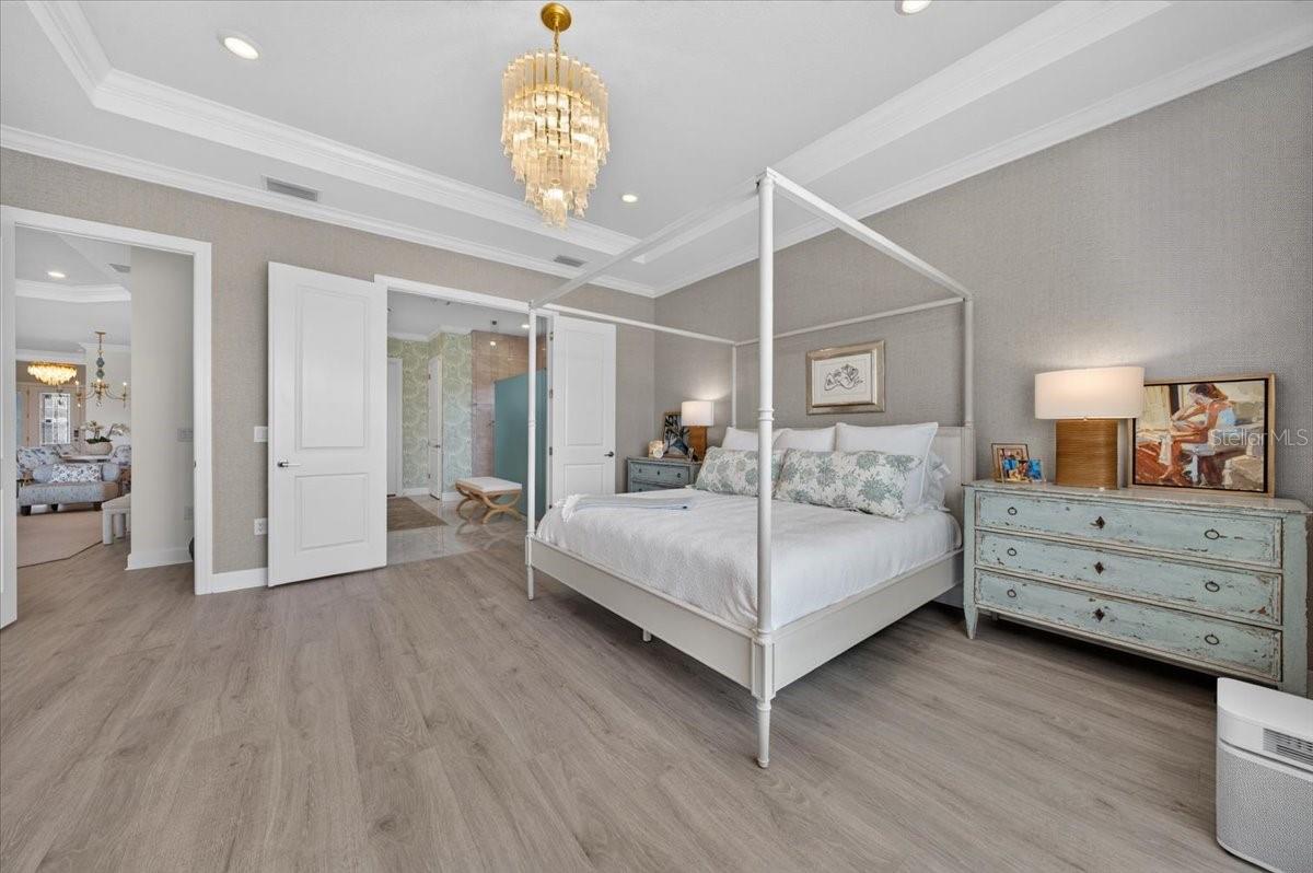 10168 SILENT NIGHT LN — photo 32