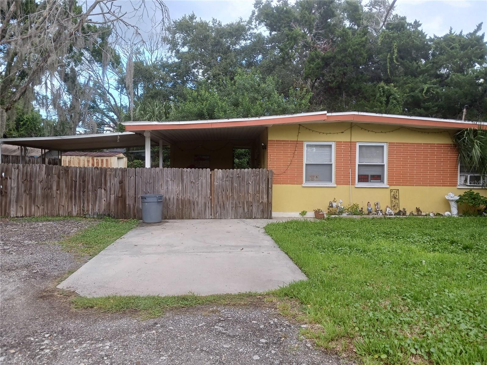 5115 GREEN KEY RD — photo 2