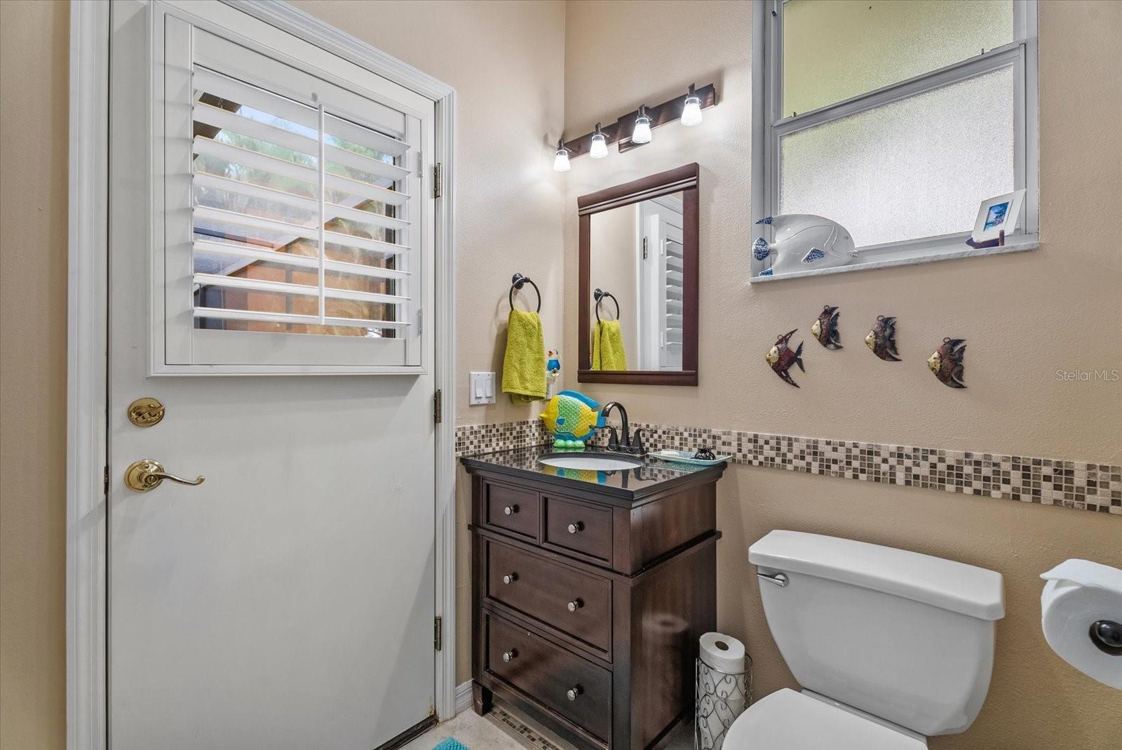2166 SONOMA DR E — photo 33