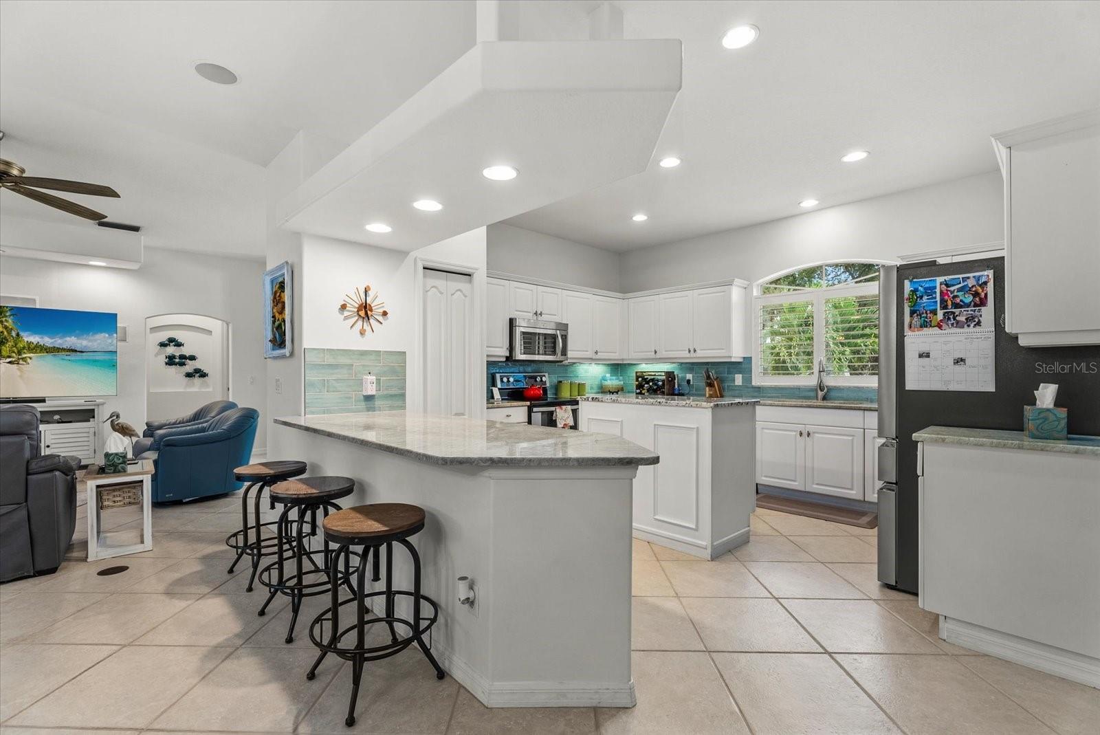 2166 SONOMA DR E — photo 19