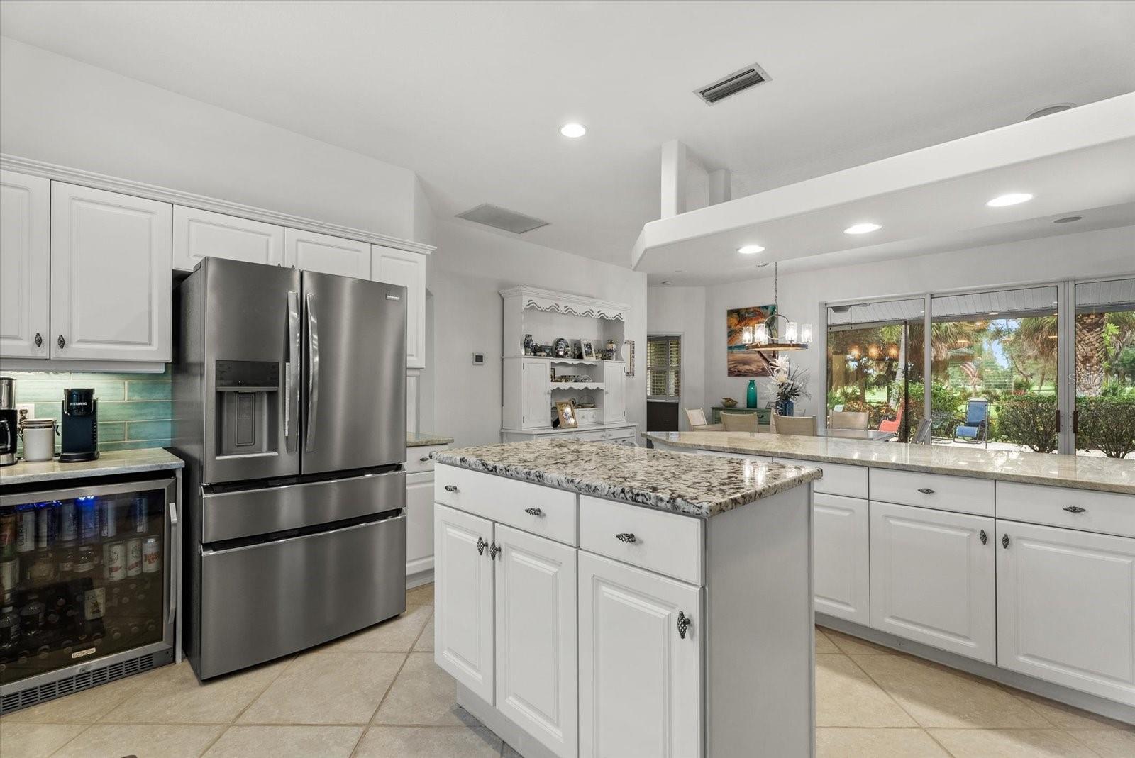 2166 SONOMA DR E — photo 23