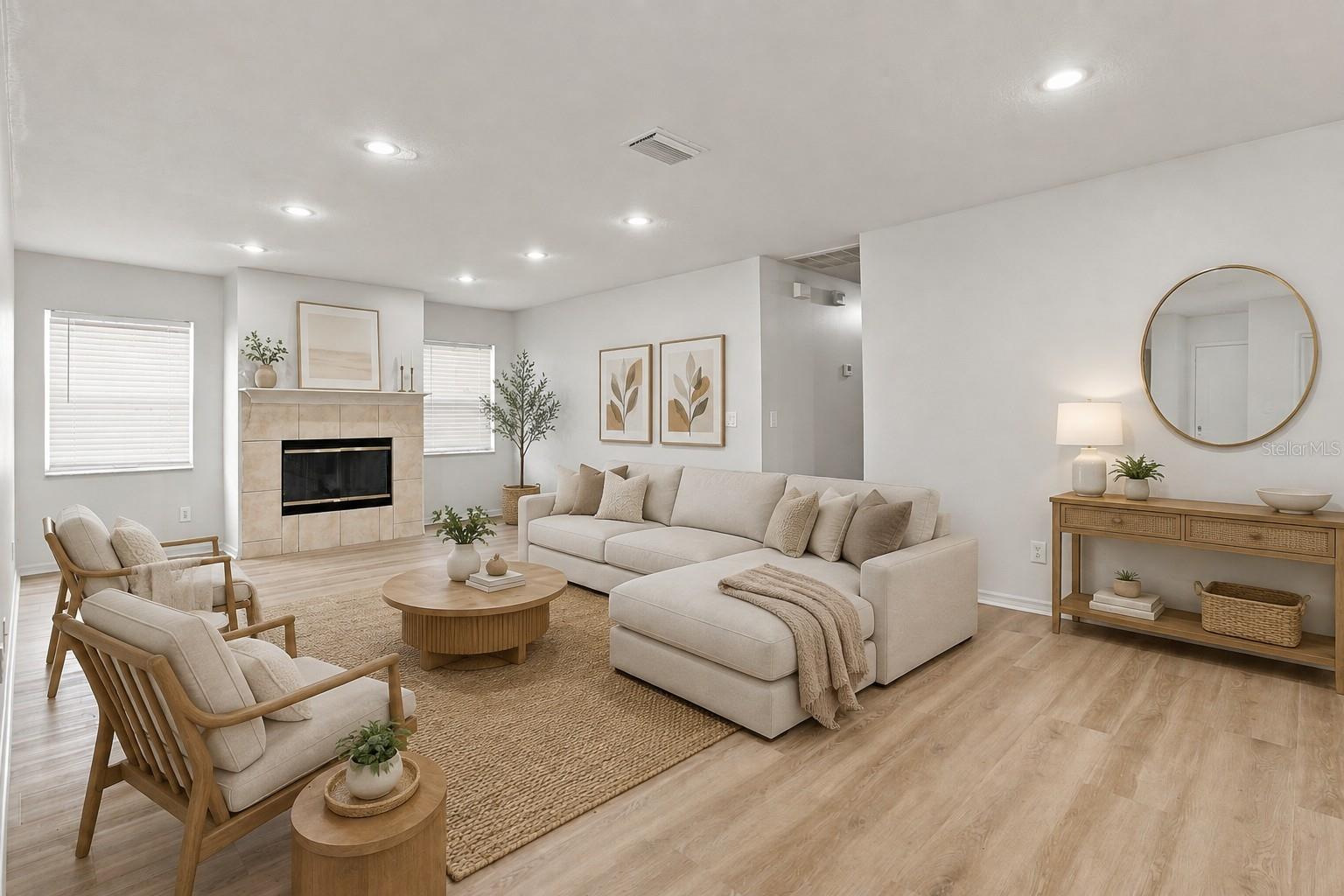 8903 N WILLOW AVE — photo 8