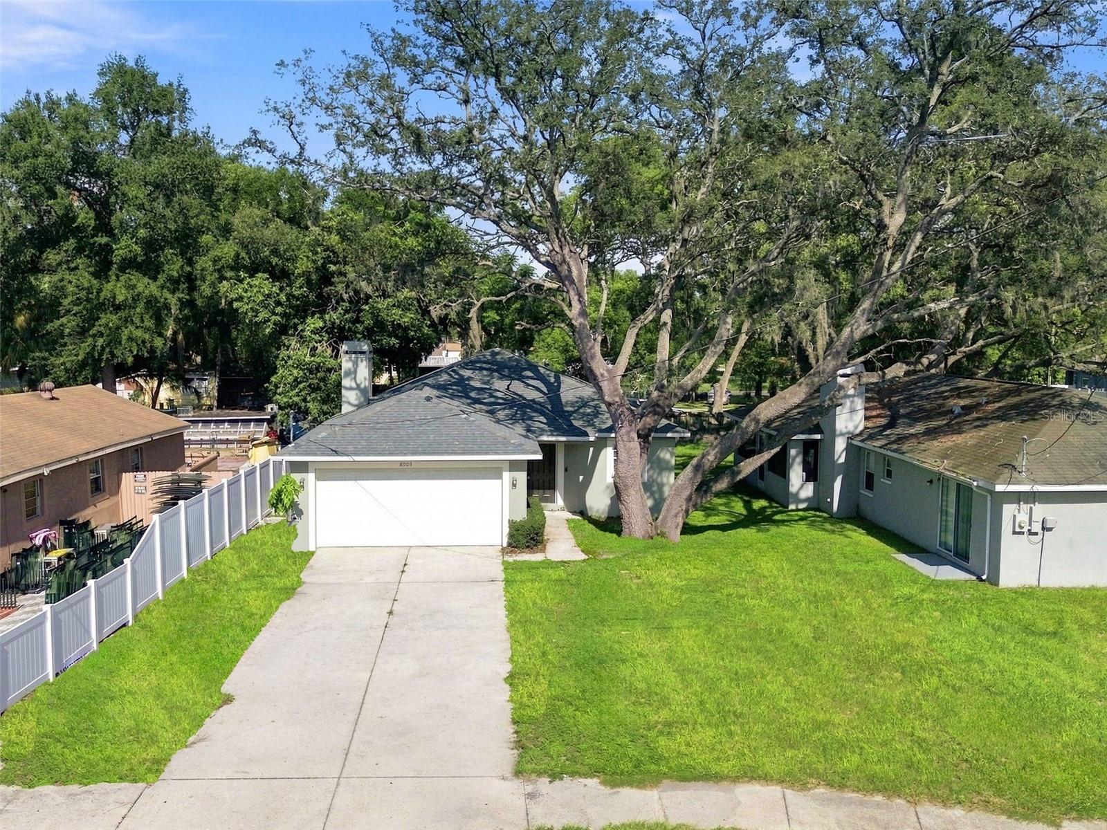 8903 N WILLOW AVE — photo 38