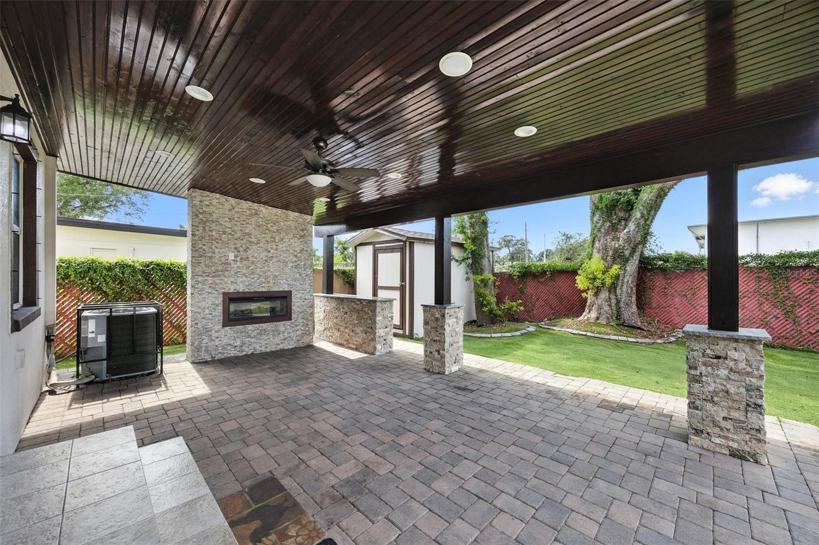 2519 W HIAWATHA ST — photo 27