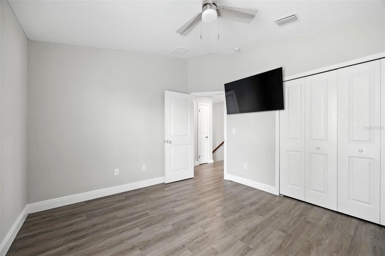 2519 W HIAWATHA ST — photo 16