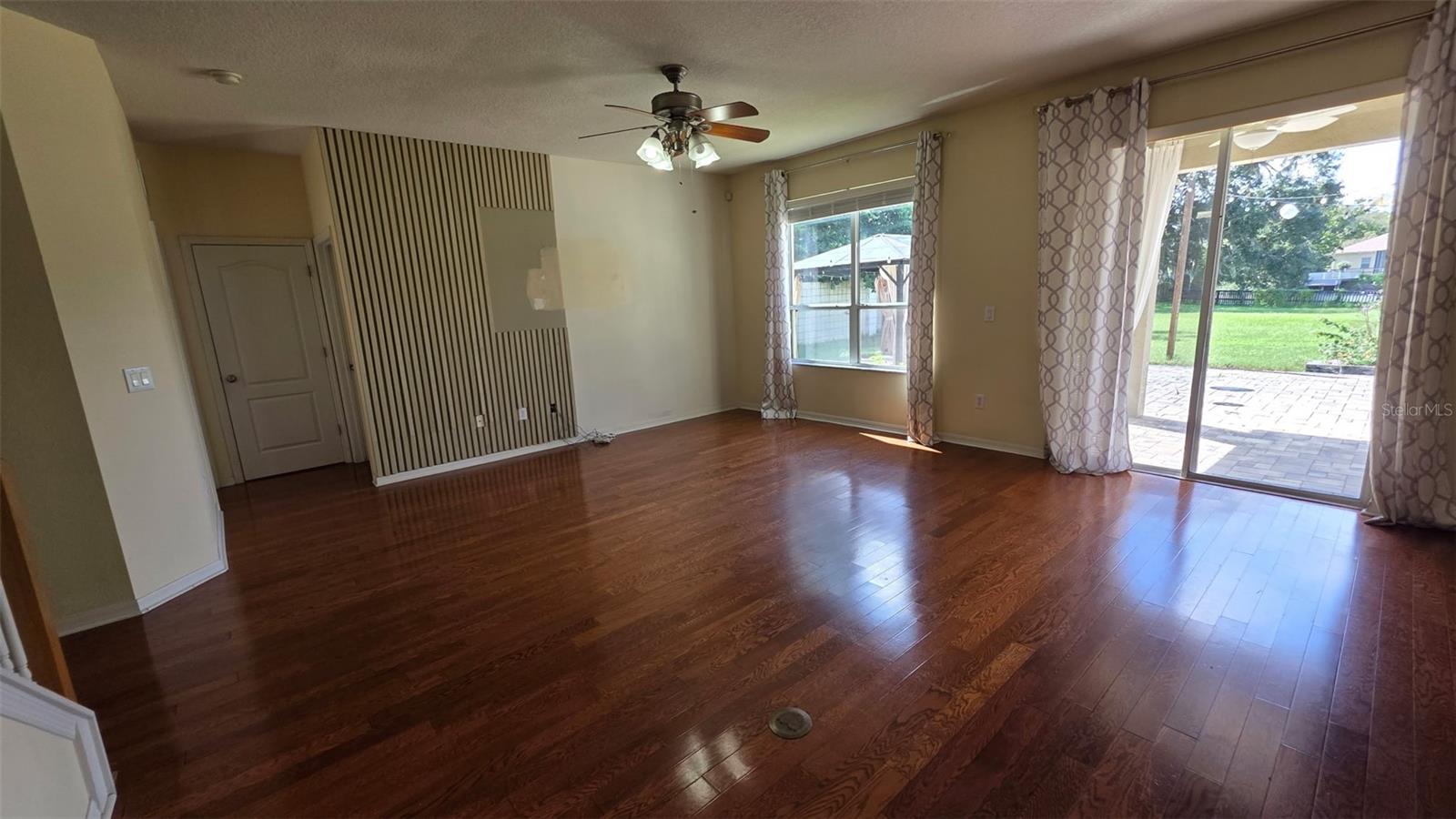 21111 PRESERVATION DR — photo 14