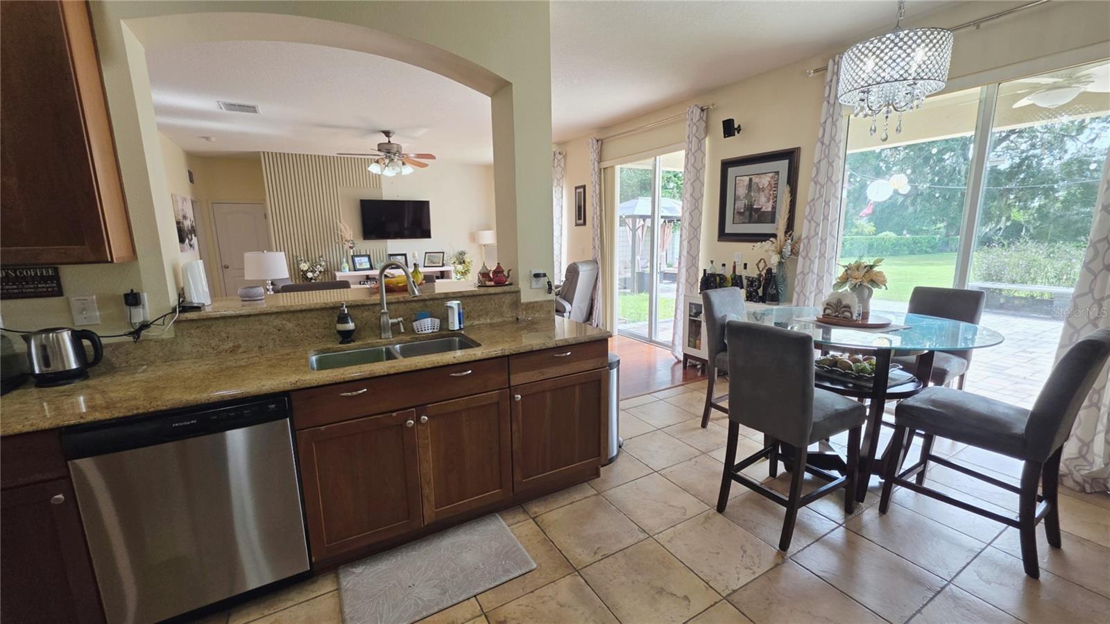 21111 PRESERVATION DR — photo 10