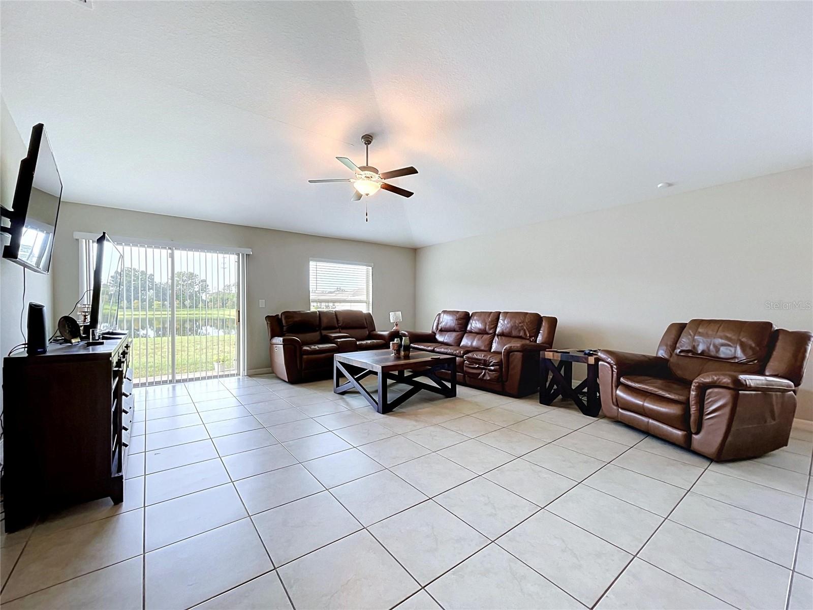 1565 COLDING DR — photo 7
