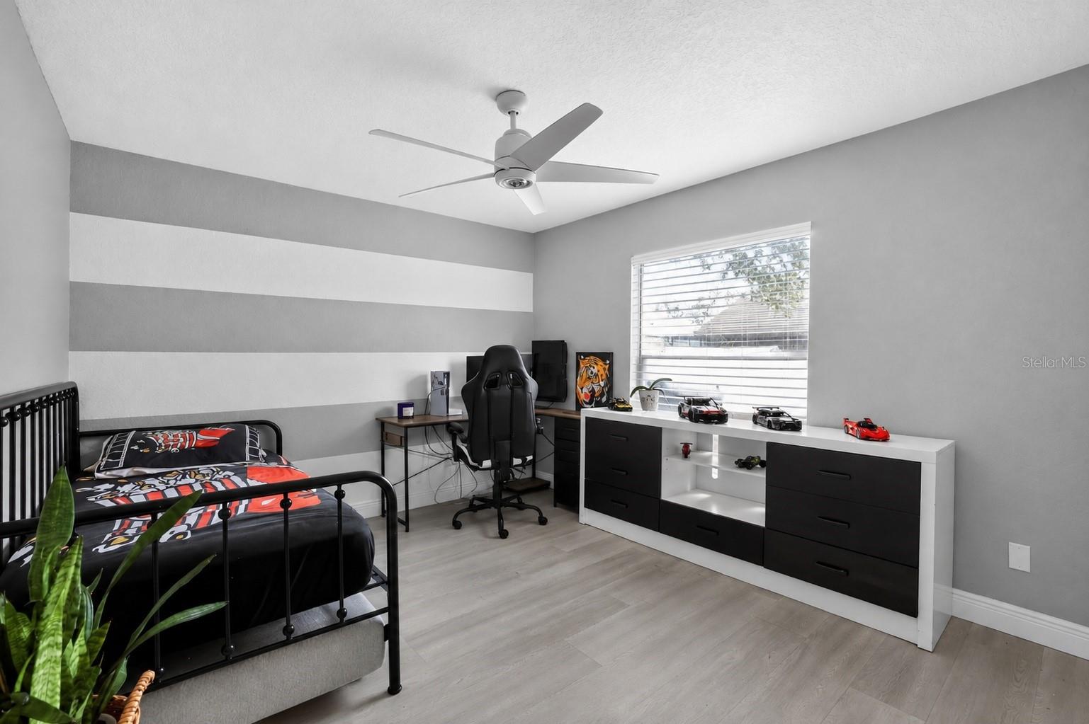 17721 HAMPSHIRE OAK DR — photo 28