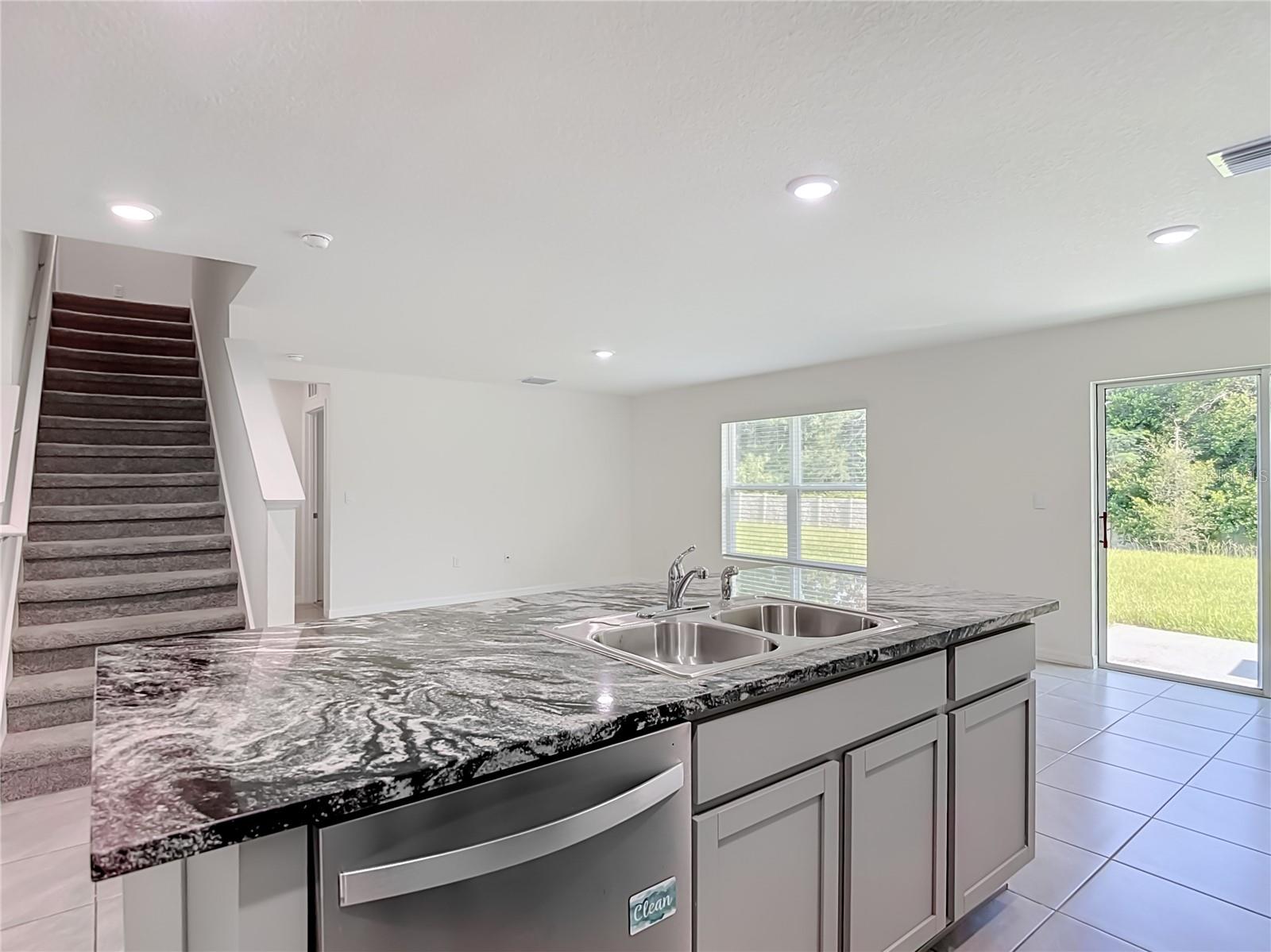 7737 ROSEWOOD GARDEN LOOP — photo 12