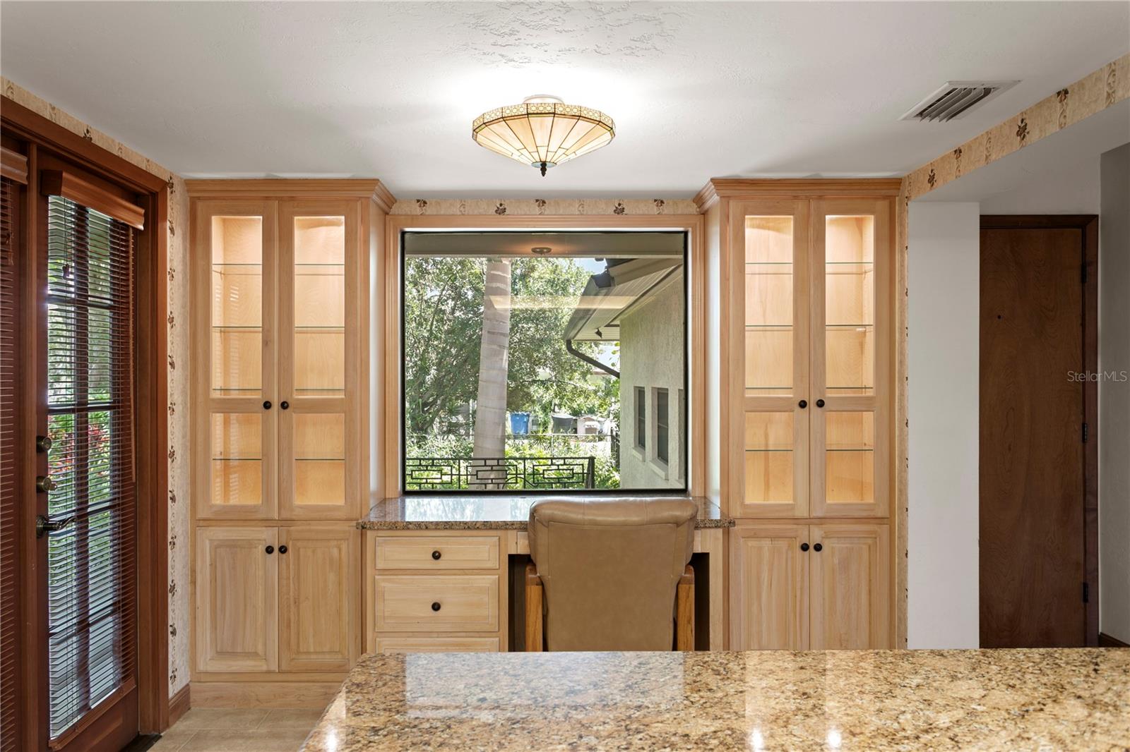 3101 WALNUT ST NE — photo 20