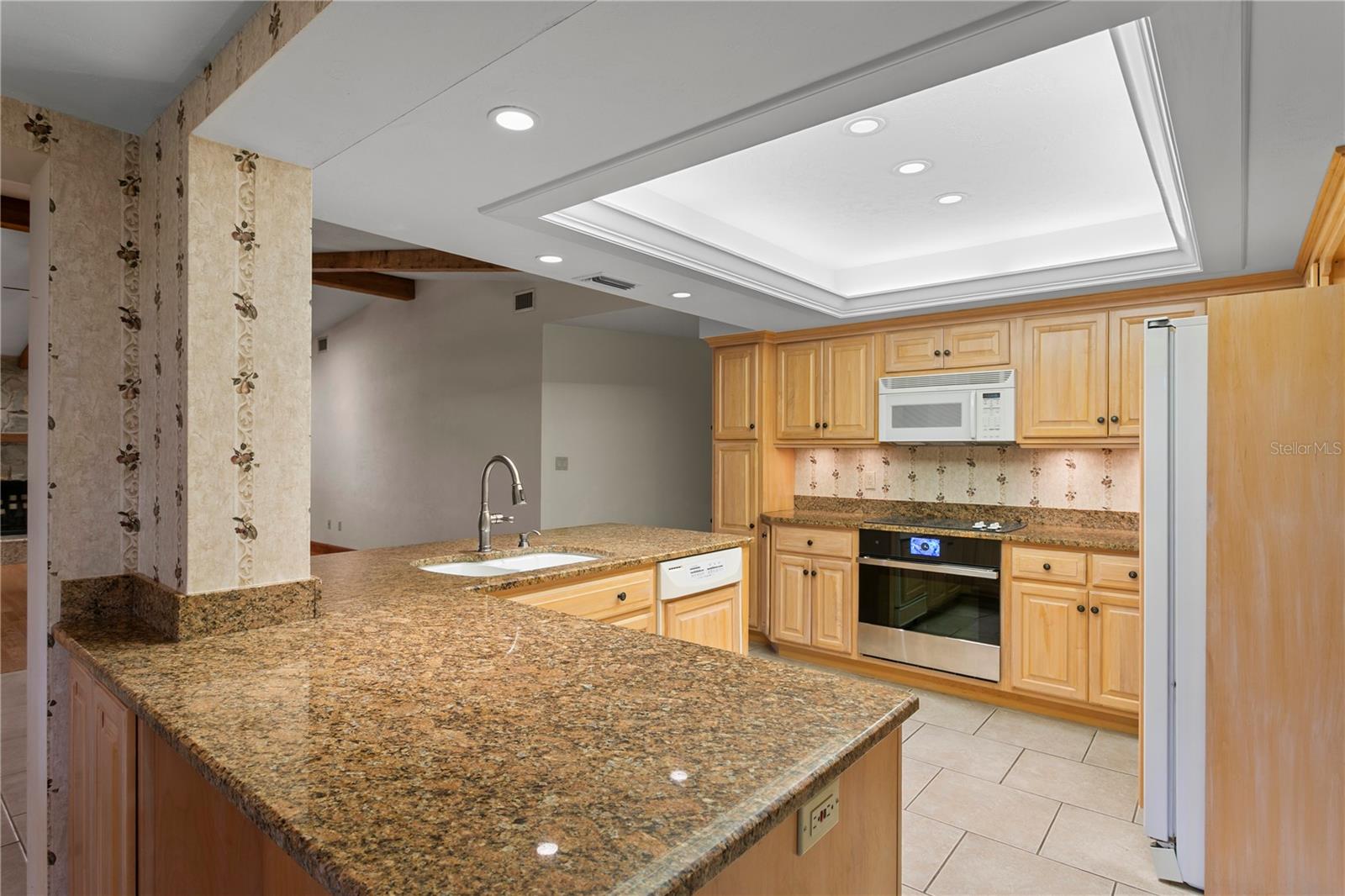 3101 WALNUT ST NE — photo 25