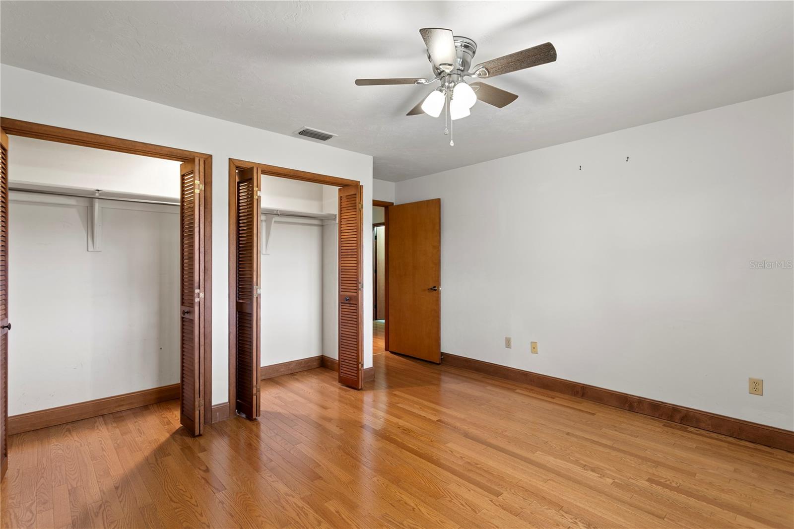 3101 WALNUT ST NE — photo 30