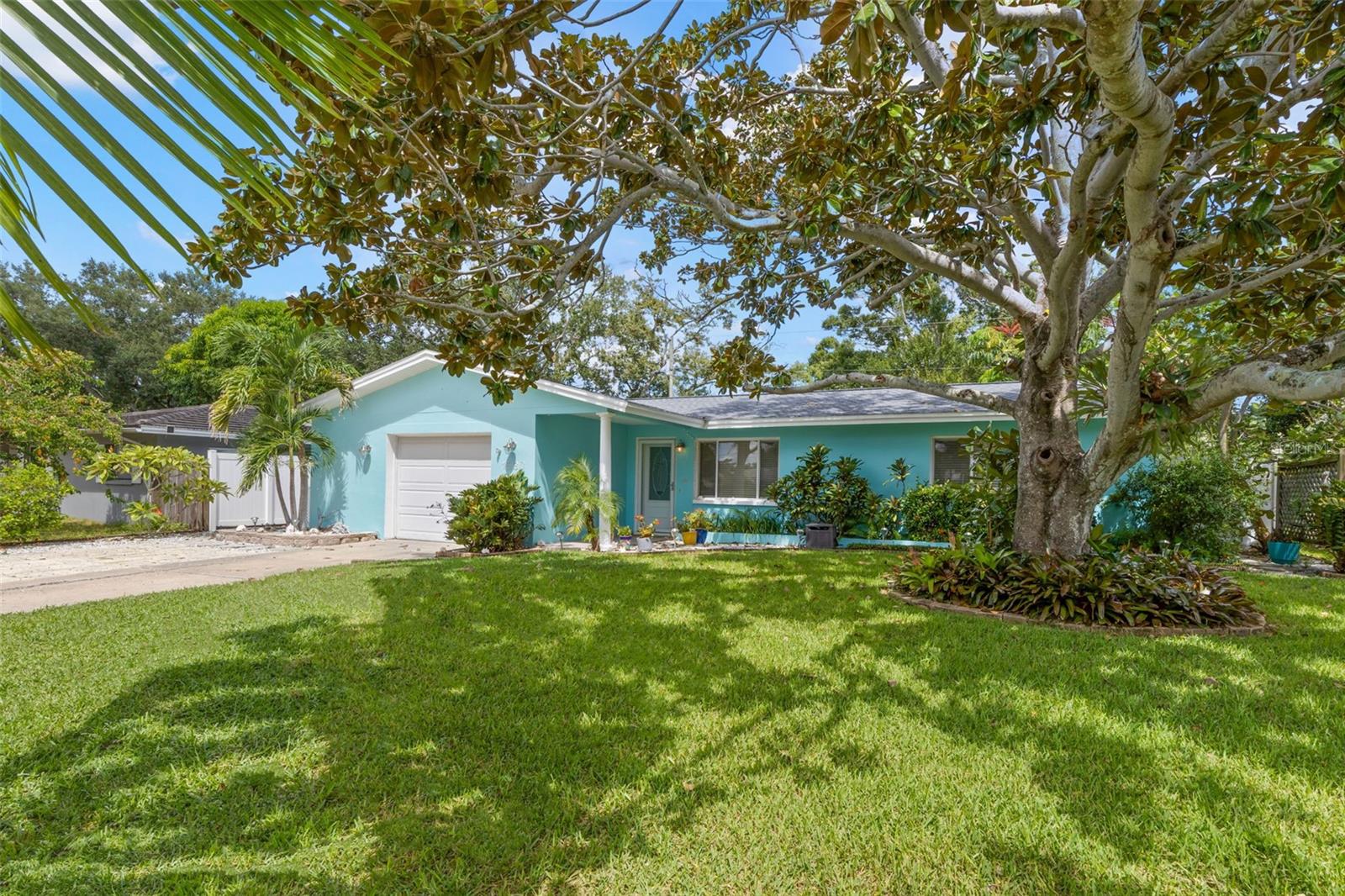 1530 SANDY LN — photo 36