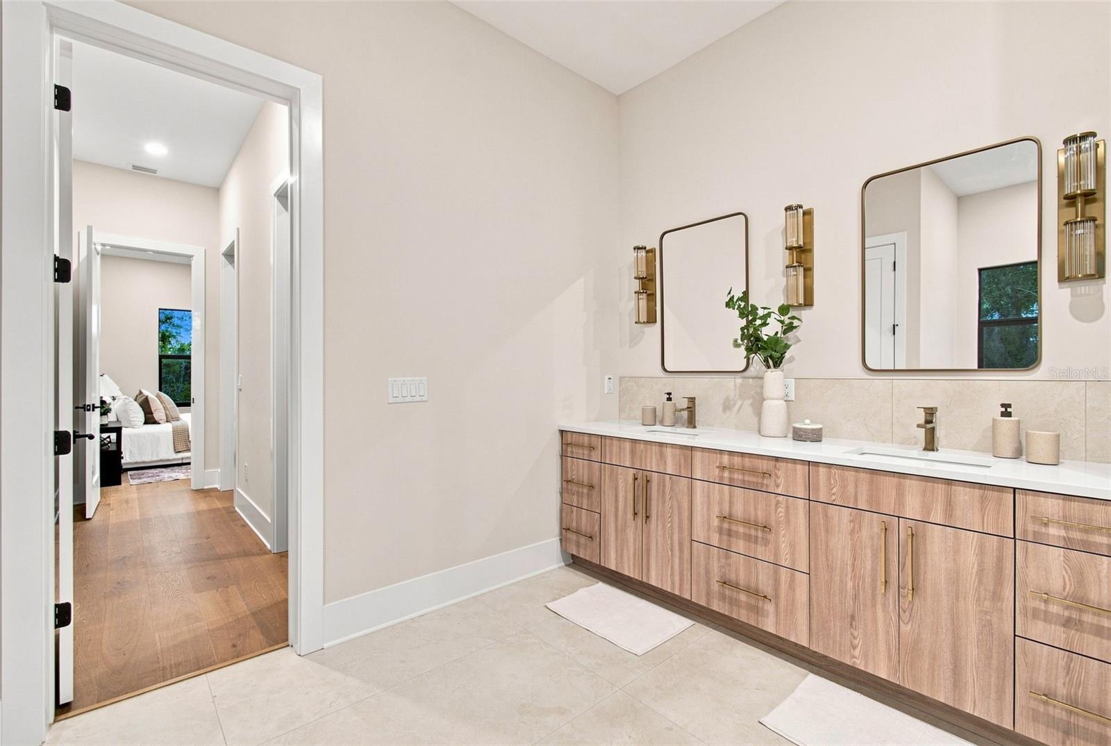 3610 S RENELLIE DR — photo 62