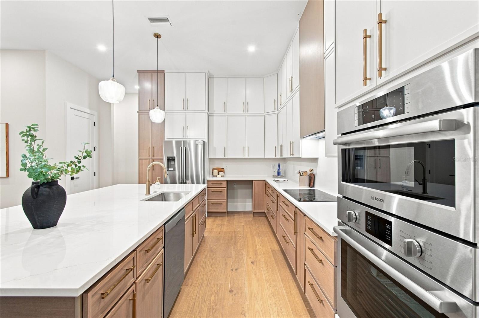 3610 S RENELLIE DR — photo 40