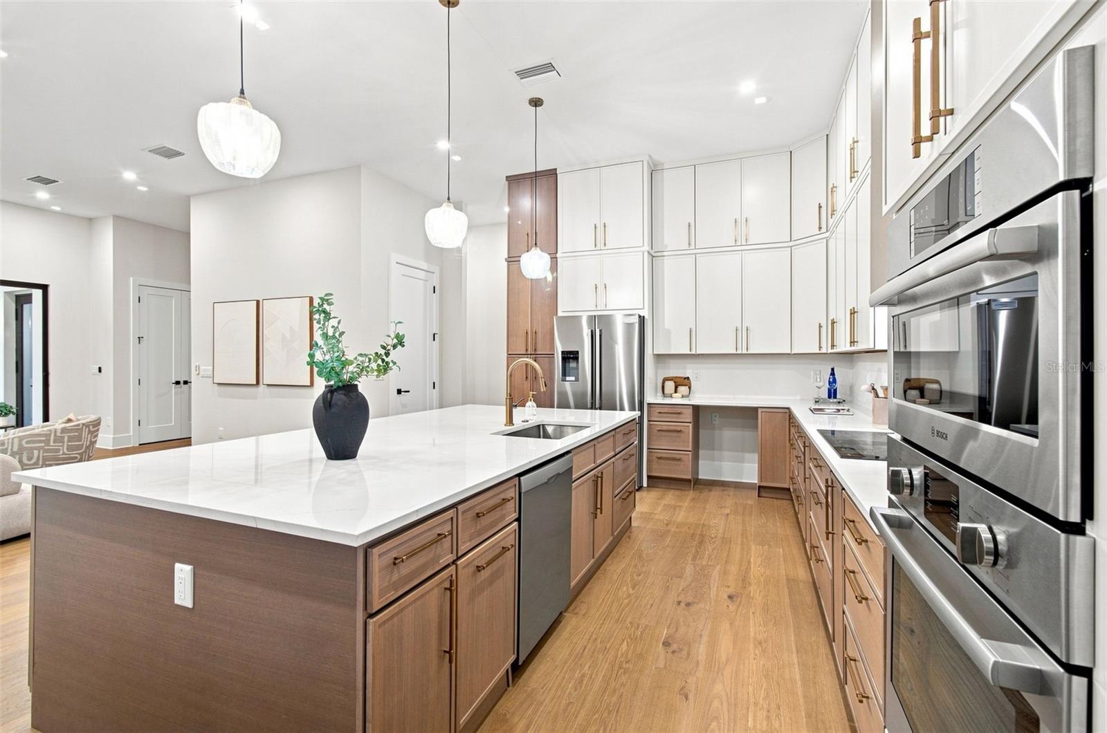3610 S RENELLIE DR — photo 29