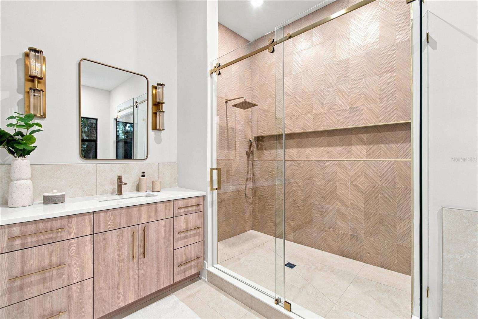 3610 S RENELLIE DR — photo 59