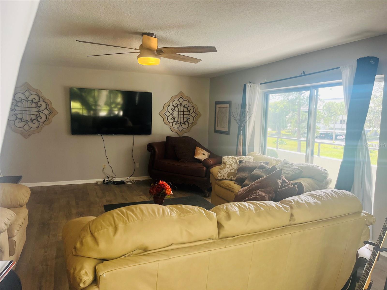 2583 COUNTRYSIDE BLVD #3201 — photo 18