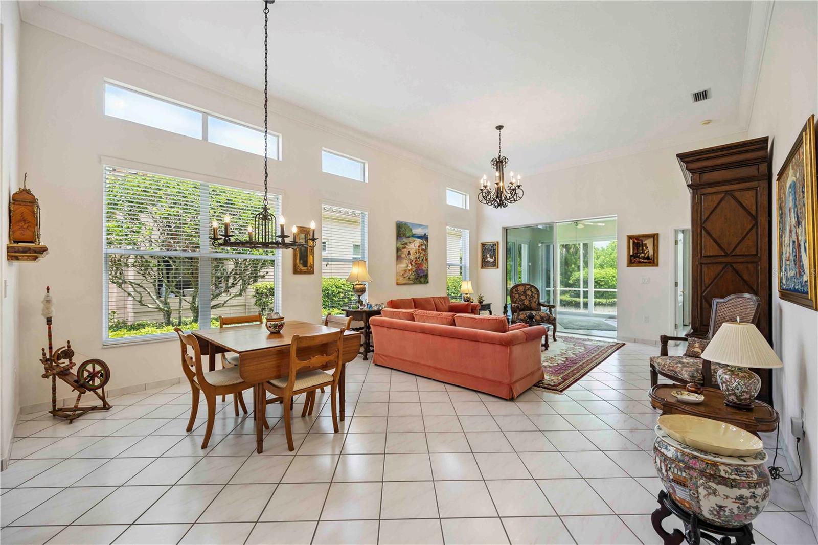 3852 AMAPOLA LN — photo 8