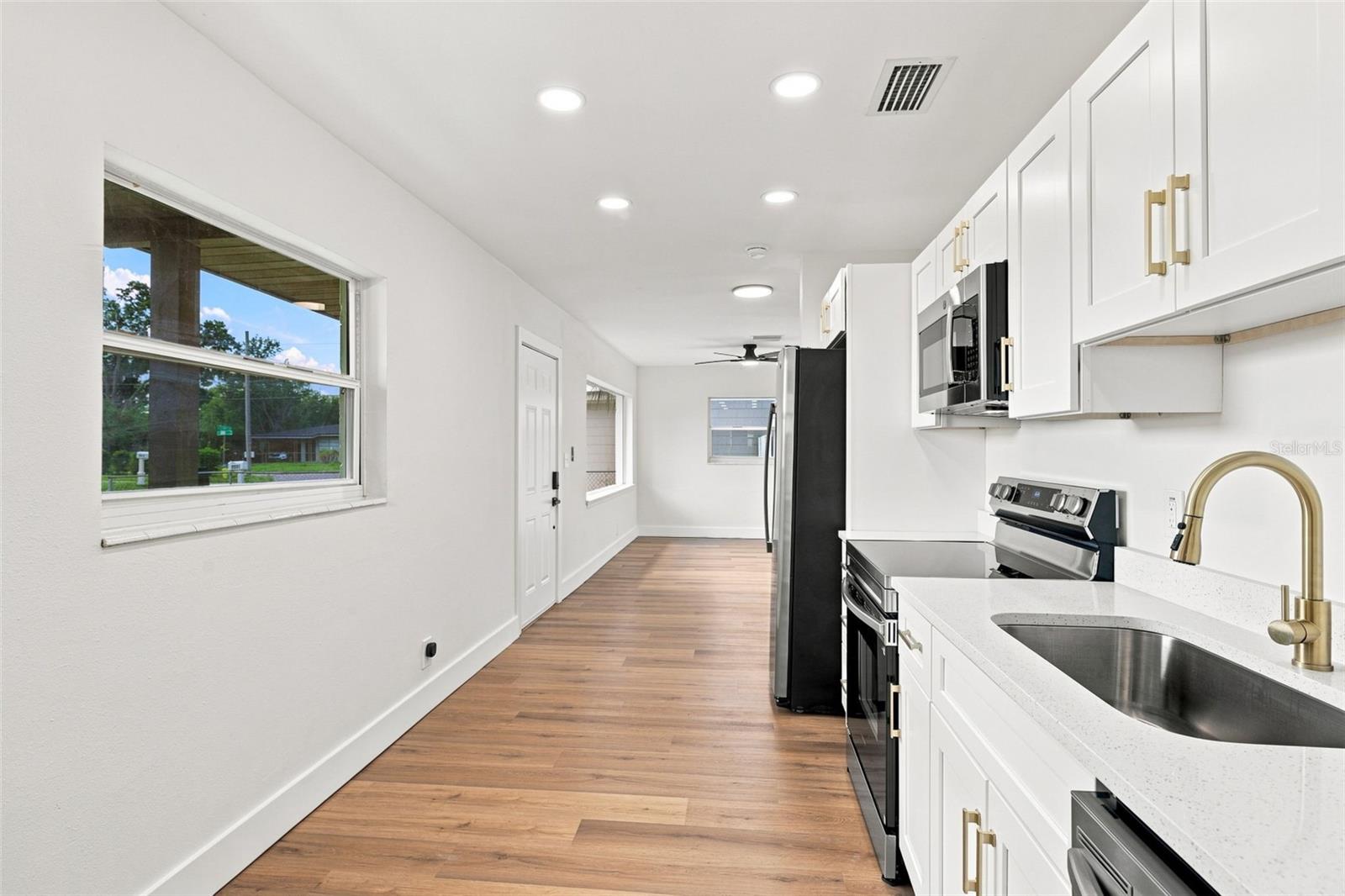 5209 S 80TH ST #NO unit — photo 11