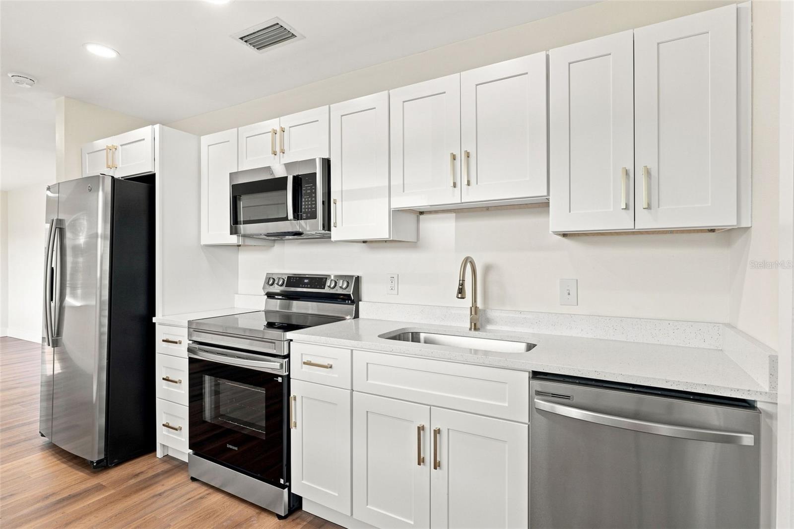 5209 S 80TH ST #NO unit — photo 9