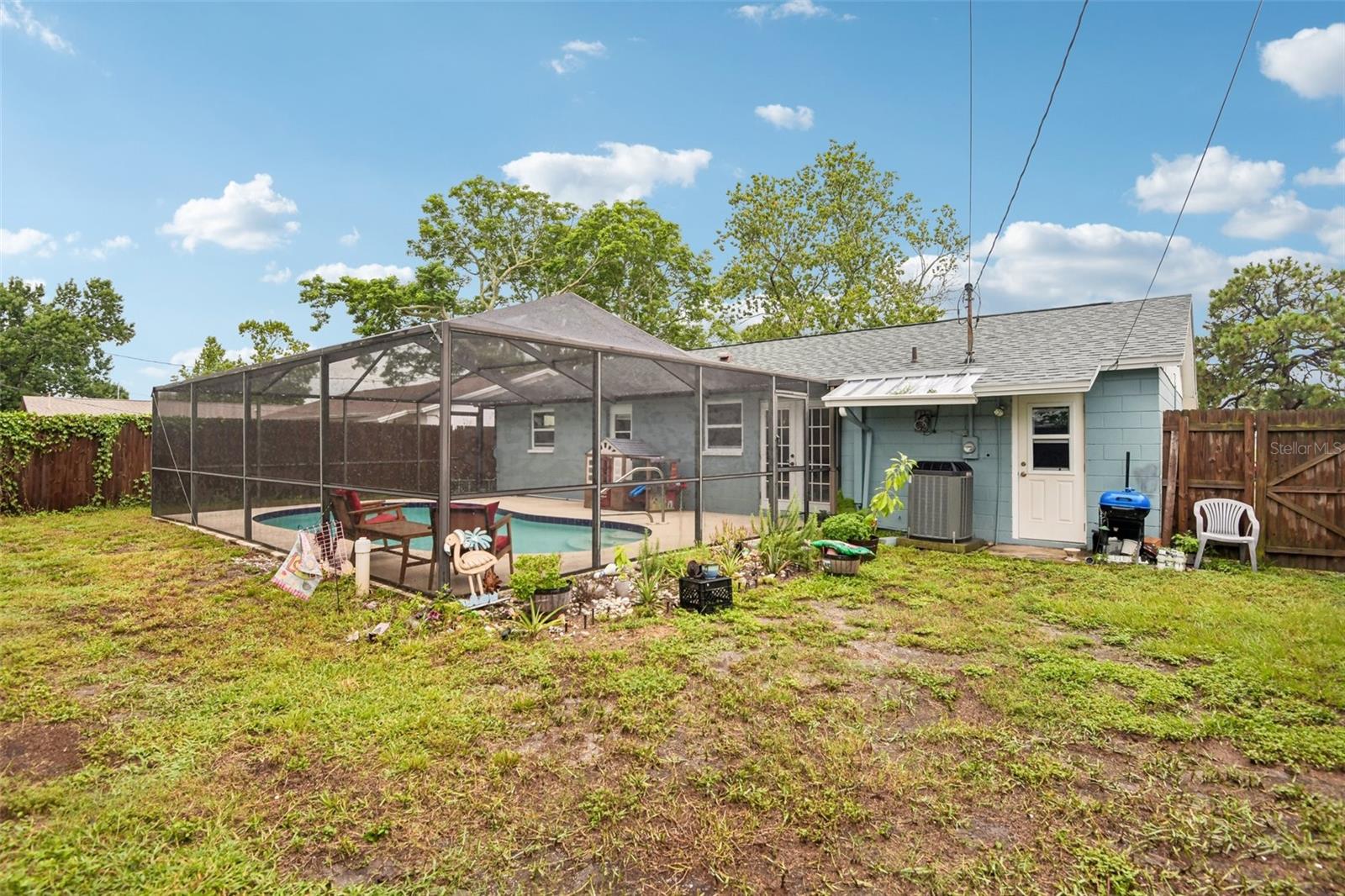 8401 PORTULACA AVE — photo 23