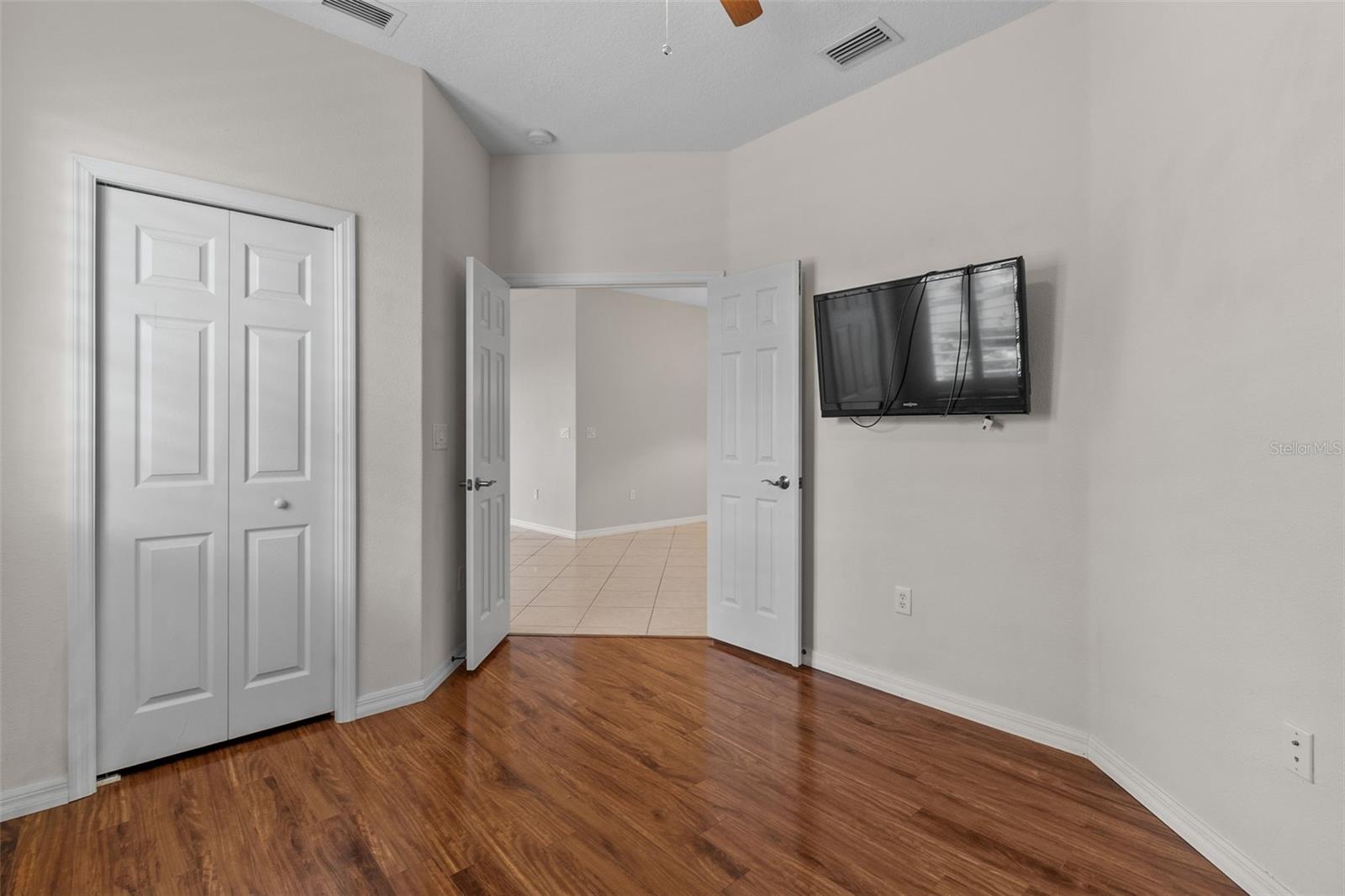 9486 HAWK NEST LN — photo 28