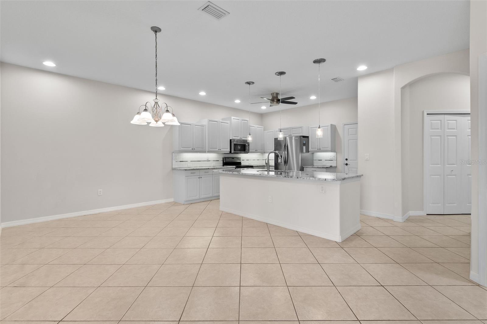 9486 HAWK NEST LN — photo 9