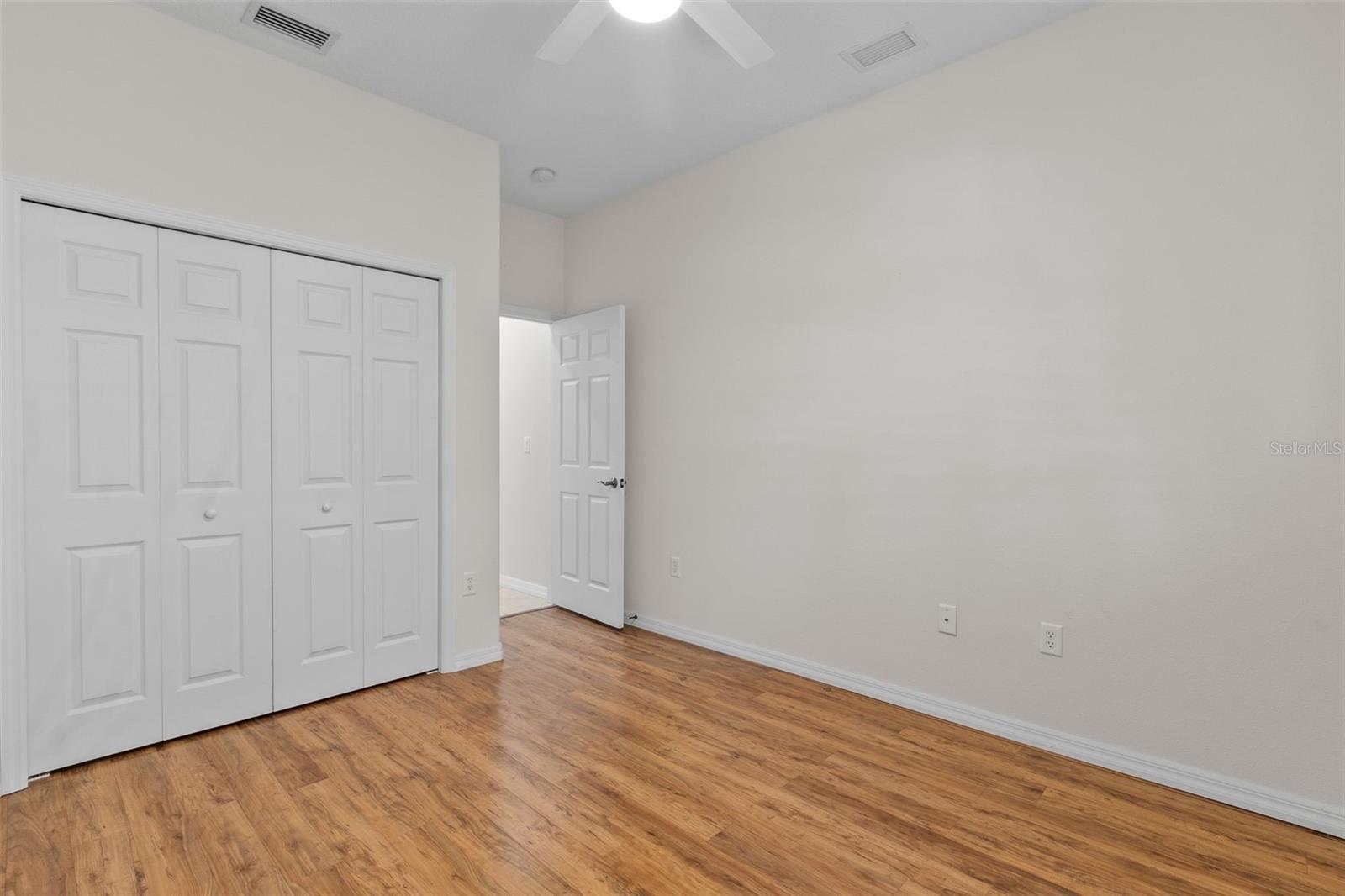 9486 HAWK NEST LN — photo 32