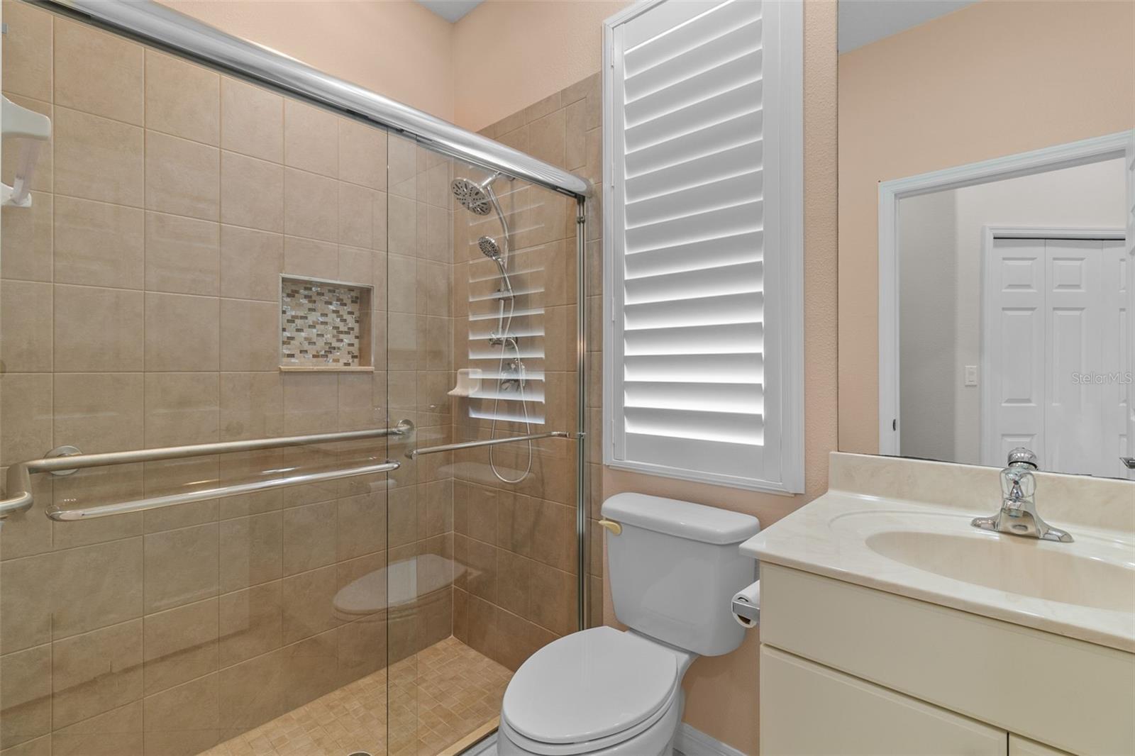 9486 HAWK NEST LN — photo 33