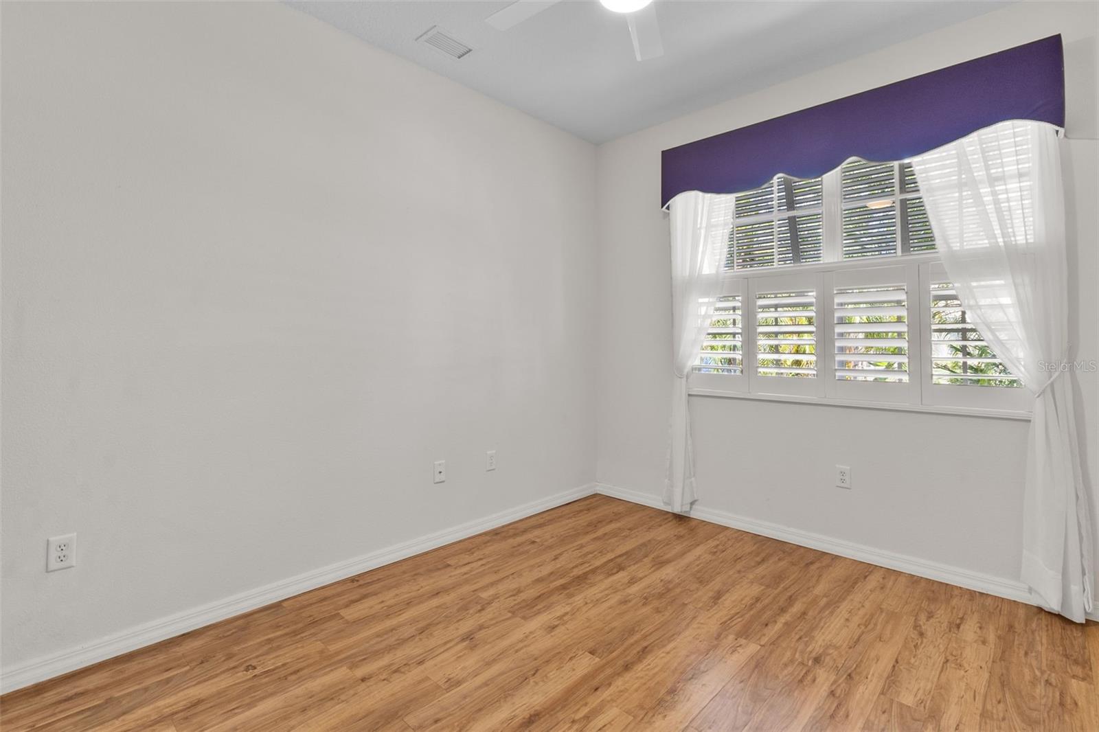 9486 HAWK NEST LN — photo 30