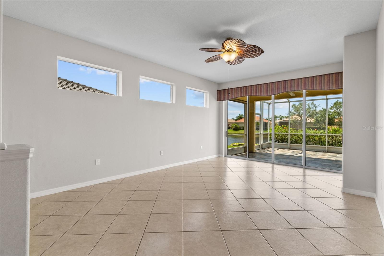 9486 HAWK NEST LN — photo 8