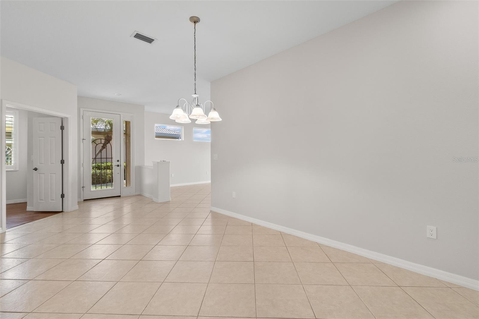 9486 HAWK NEST LN — photo 18